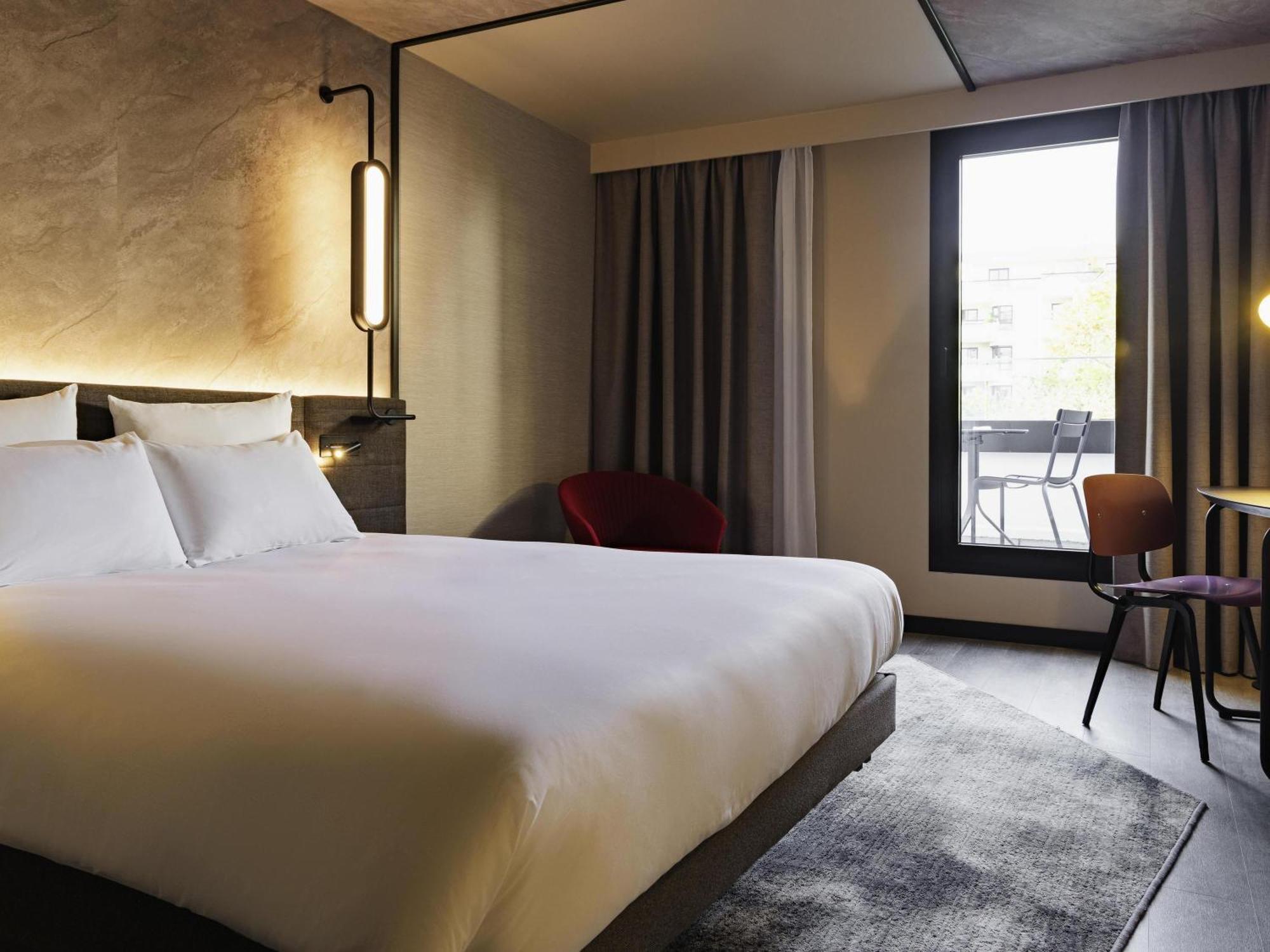 Novotel Paris Suresnes Longchamp Exterior photo